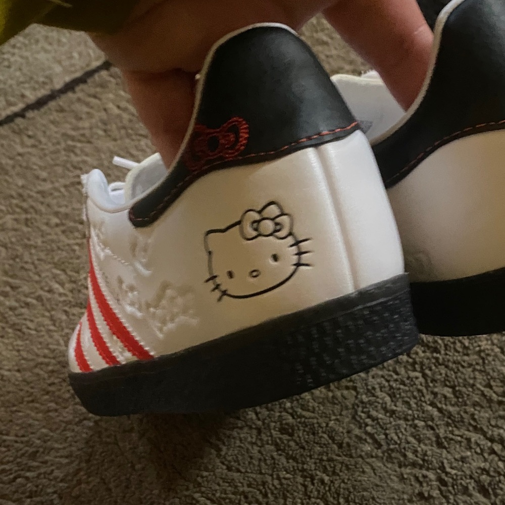 Adidas Gazelle hello kitty - Picture 5 of 8